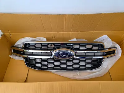 New & Original front grill - Ford Everest (Limited)