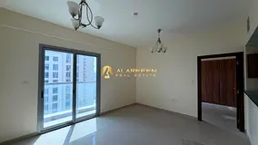 Big Layout | Closed Kitchen | Separate Laundry Area