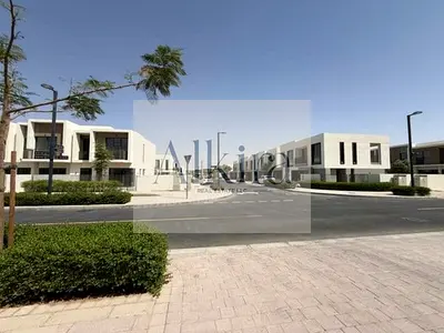 MULTIPLE OPTIONS AVAILABLE | PRIME LOCATION