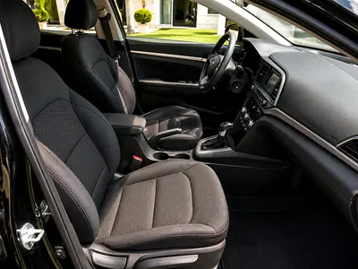 2020 Hyundai ELANTRA 照片 11