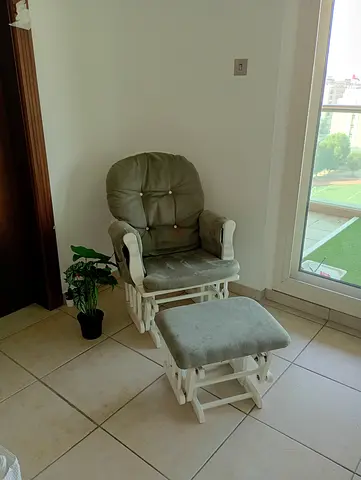Juniors Glider Chair with Ottoman