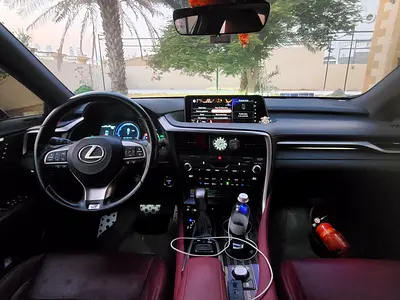 Lexus RX 450h 2017 GCC Specs - Service Package Valid with Al Futtaim Lexus