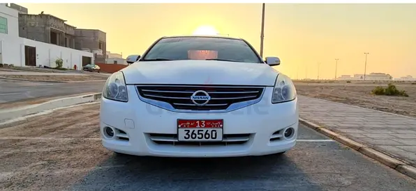 Nissan Altima 2012 Full Option in Very Good Condition