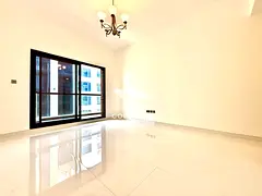 15 days Free - Premium & Spacious - 1+Store - Close to Metro - Executive Family Building