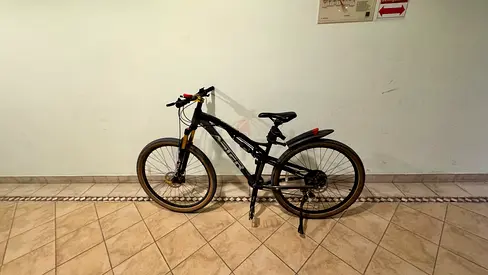 Full-suspension Mountain Bike - 26" Wheel, Dual Shock, Good Condition