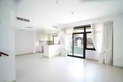 Spacious 3 Bed+Maid | Vacant | Near Pool and Park