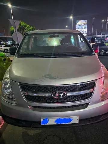 صورة 1 لـ 2013 Hyundai H1