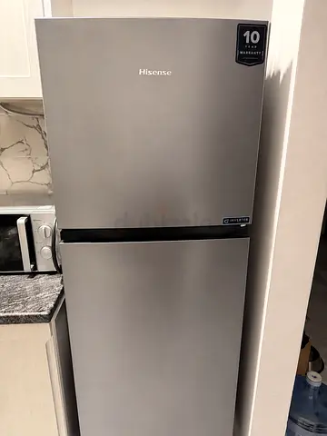 Hisense Inverter Refrigerator – Excellent Condition