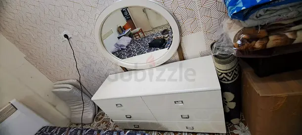 White 6-Drawer Dresser with Round Mirror - Good Condition
