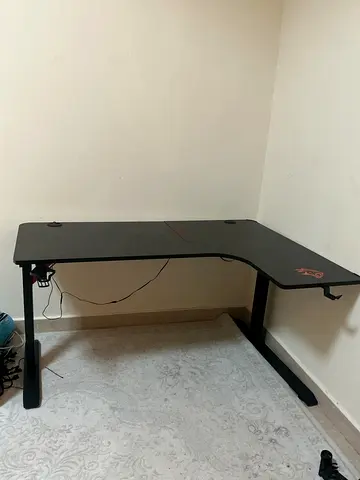 Black L-shaped Gaming/Computer Desk with RGB controlled remote in Exellent Condition