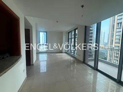 Modern | Prime Location | Large Layout