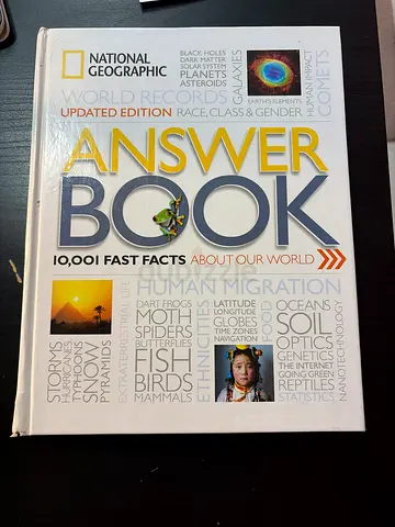 National Geographic Answer Book - 1000 Facts About Our World