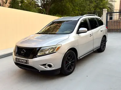 GULF SPECS 2013 NISSAN PATHFINDER 4WD 3.5LITRE V6 7-SEATER SUV