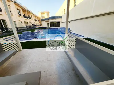 away from fly zone/Private Entrance/3 Bedroom modern all master/fitted kitchen/shared swimming pool