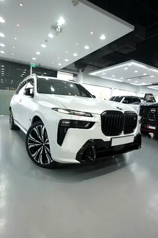 BMW 7-Series M760i xDrive 2024 GCC Specs