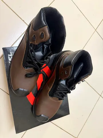 Safety Shoes