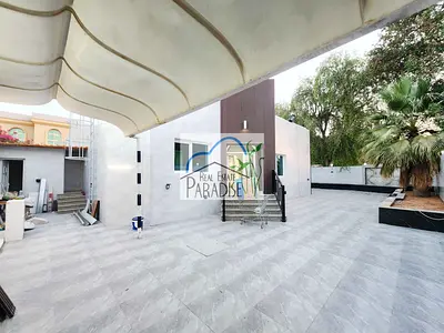 brand new independent single storey 3 bedroom villa with maids room modern fittings nice big space