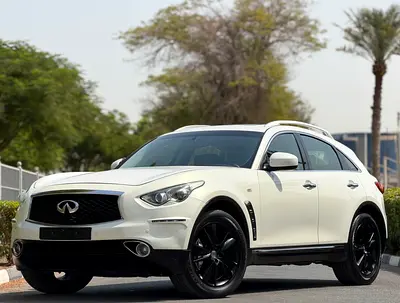 2015 Infiniti QX70 照片 4