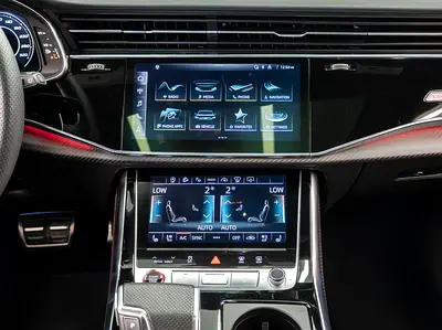 2024 AUDI RS Q8 照片 11
