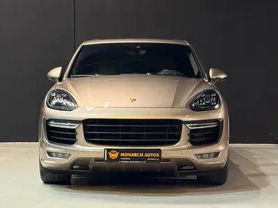 2016 Porsche CAYENNE 照片 3