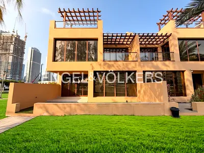 Exclusive | Lake View | Rare | Vacant | Upgraded