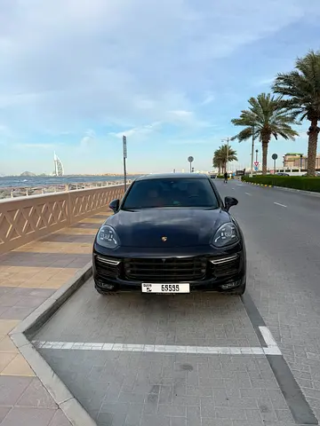 Porsche Cayenne GTS