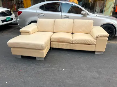 Beige Leather L-shaped Sofa with Chaise (3-seater)