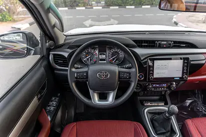 2026 Toyota HILUX 照片 13