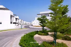 | 10% 5 Own a Luxury Villa | 10% Cash Discount or 5-Year Plan