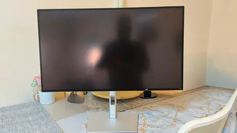 Dell UltraSharp 27 4K Thunderbolt Hub Monitor - U2725QE with 3yrs warranty.