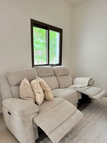 RECLINER SOFA FOR SALE