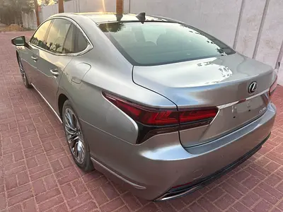 صورة 16 لـ 2022 Lexus LS-SERIES