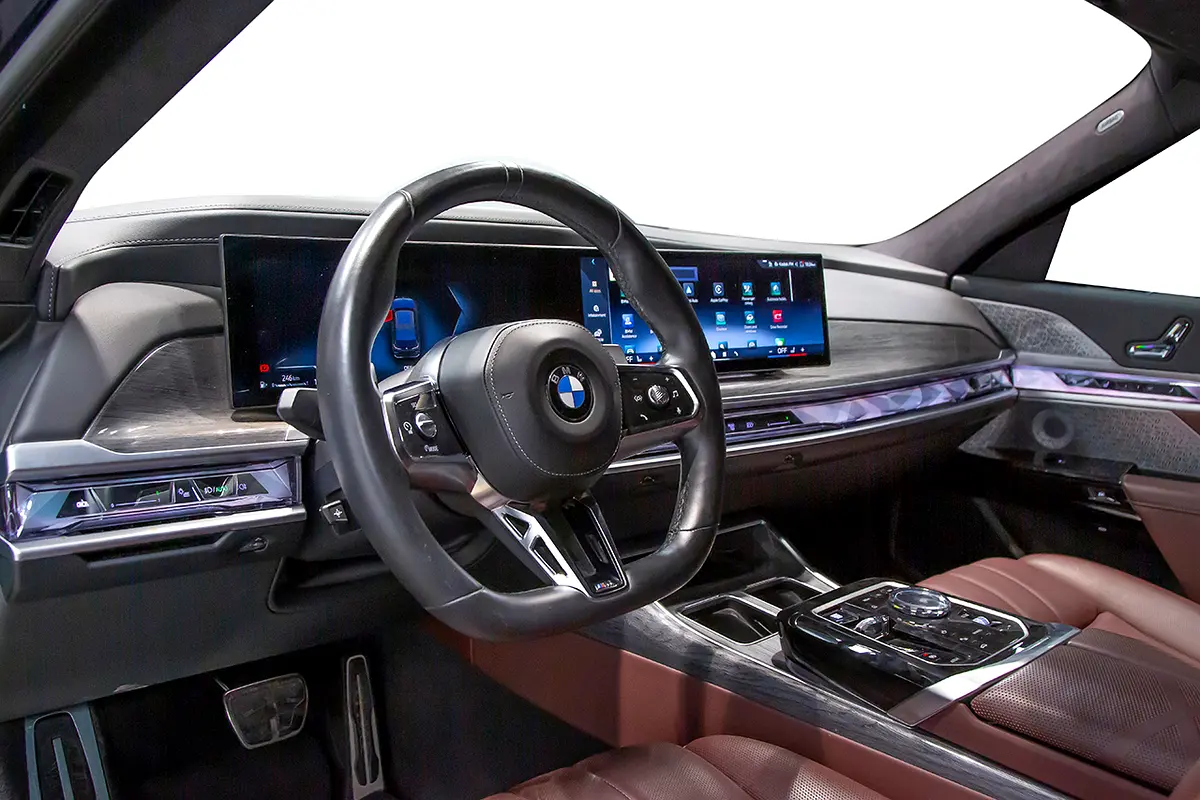 BMW 7-Series 2024