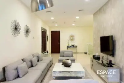Spacious 2 bed | Duplex | AVL 10th aug