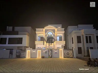 Classic villa|on a main road|large parking 15 meters|al helio2|6 master rooms, majlis, hall, roof|f