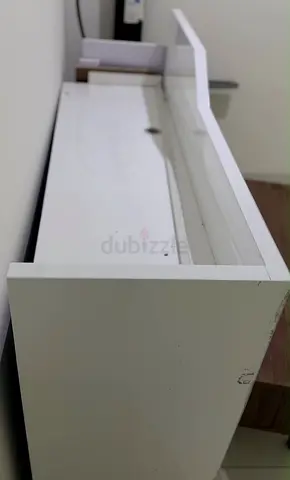 White reception table