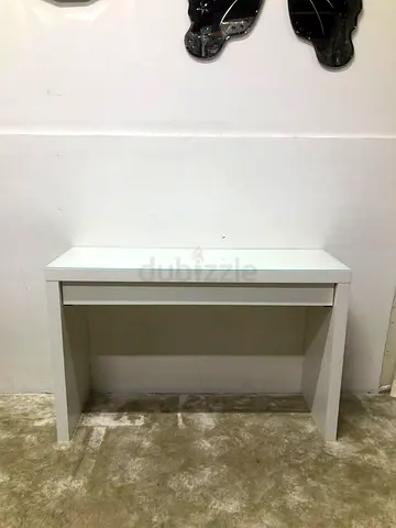 IKEA MALM Dressing table