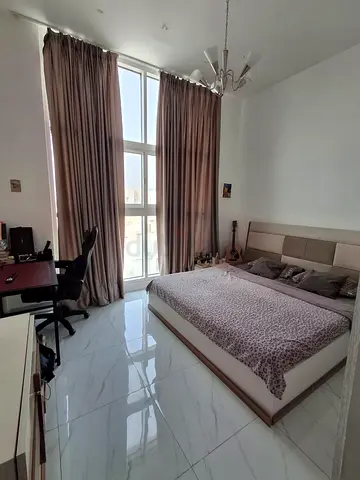 Room with En-Suite in Al Badaa Villa — Burj Khalifa Views | From AED 4,500/month | Available 1 Sept