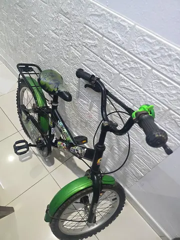 Kids' Green & Black 16-inch Bicycle with Carrier - Good Condition