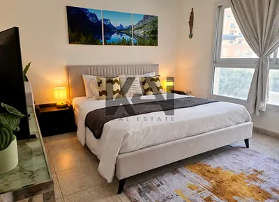 Fully Furnished | Vacant | Pool View