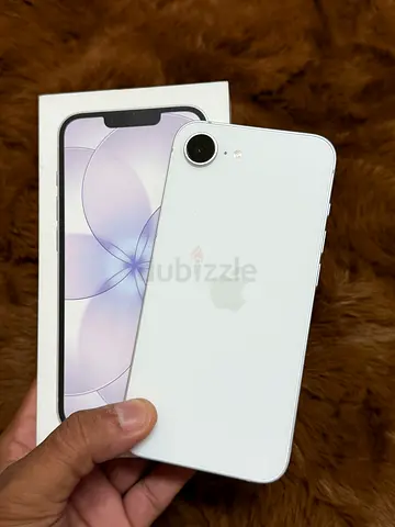 Iphone 17 E 256 tdra uae white