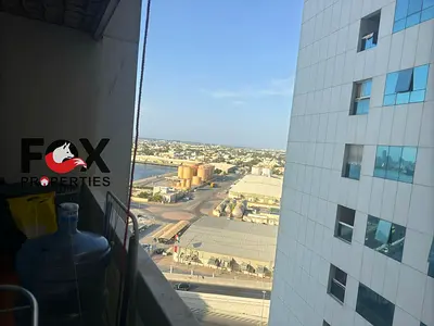 بمساحه مميزه 940 | وسعر تنافسي للغايه 330 الف | فرصه سكنيه اسستثماريه اكثر من ممتازه | بعائد استثاري مضمون | تملك حر جميع الجنسيات