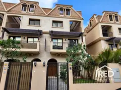 Single Row | Private Garden | 4 Bed+Maid Townhouse