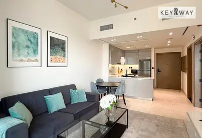 Canal View | Fully Furnished | Spacious 1 Bed