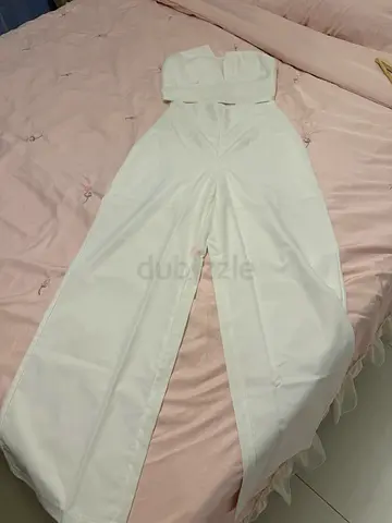 One set White