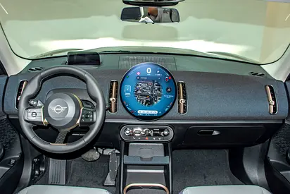 صورة مصغرة 14 لـ 2026 MINI COUNTRYMAN