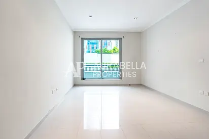 Vacant | Large Terrace | Community View