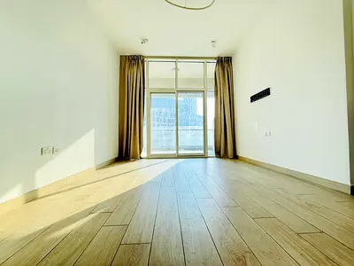 Luxurious// Spacious Studio Flat Just 48k Rent 2 to 4 Cheques & Kitchen Appliances