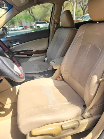Honda Accord VTi 2008 GCC Specs