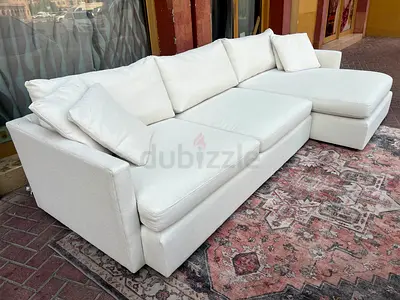 Crate&barrel lounge deep L shape sofa